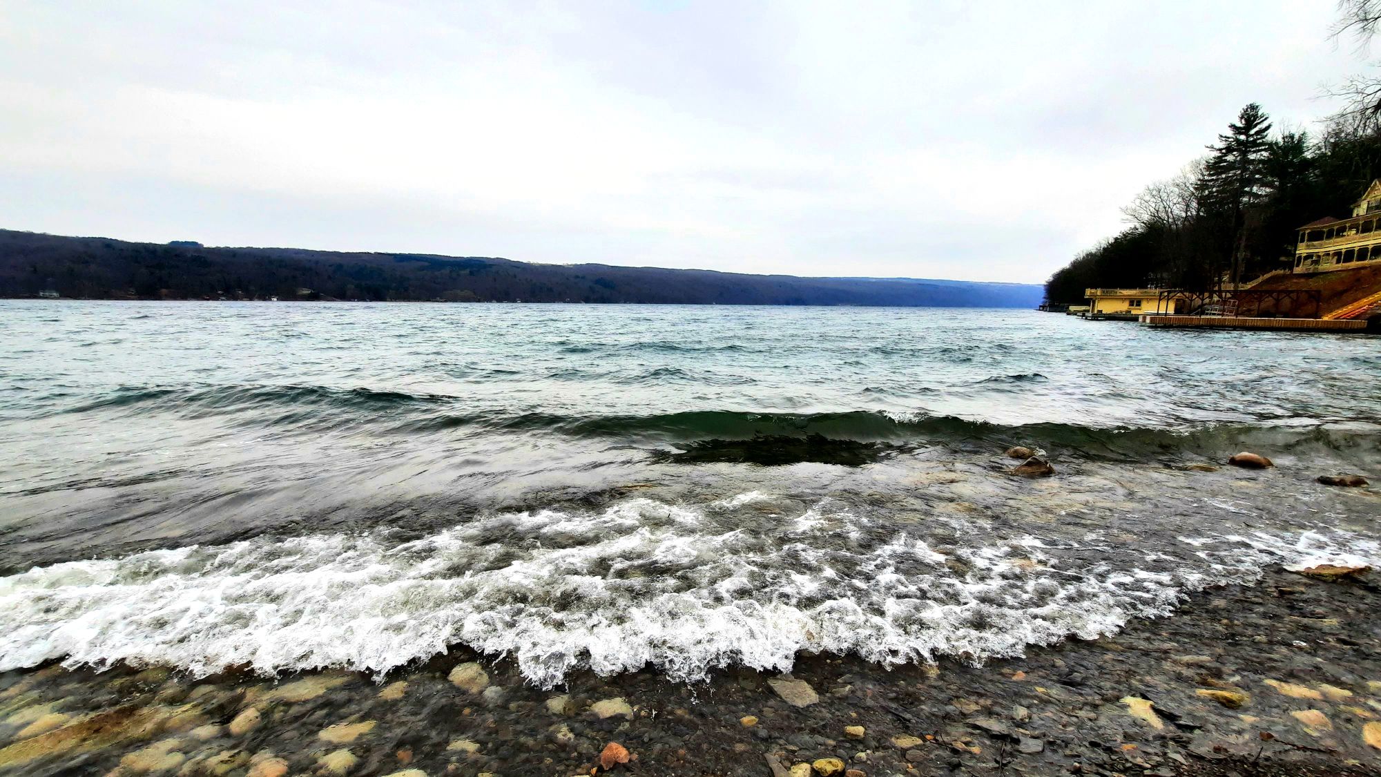 Rockhounding at Skaneateles Lake – March 2025