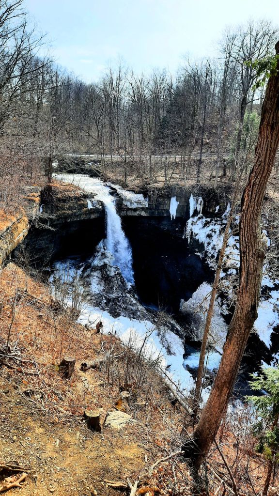 Honestly? Carpenter Falls looked GROSS during this visit. Because of the road crossing the creek right at the top of the waterfall, all that dirt covers the snow below, turning it black. At least we now know to either go right after a fresh snowfall, or when there's no snow at all.