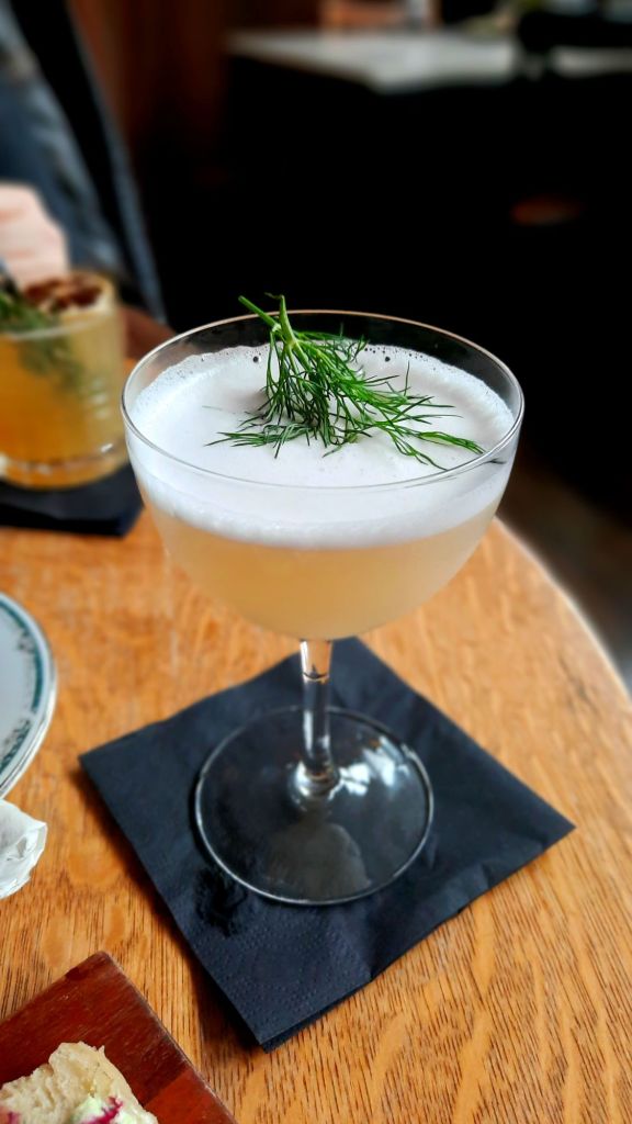 Odd Bird - The Bitter Truth pink gin, Italicus bergamot liqueur, dill simple syrup, lemon, jasmine flower water, egg white. - cocktail recipes