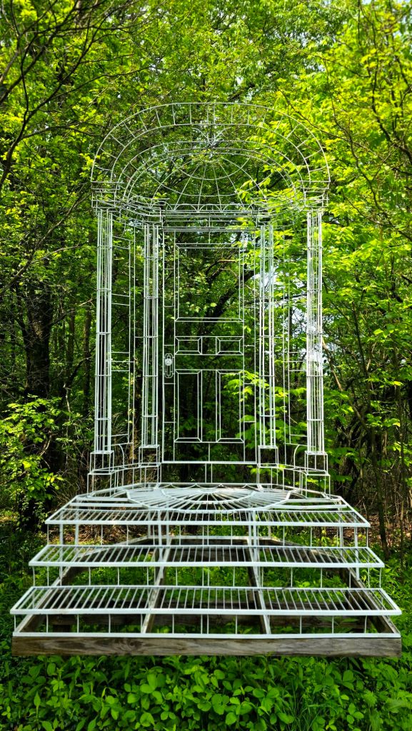 Sculpture at Stone Quarry Hill Art Park in Cazenovia, New York + Kae Audhild travel blogger