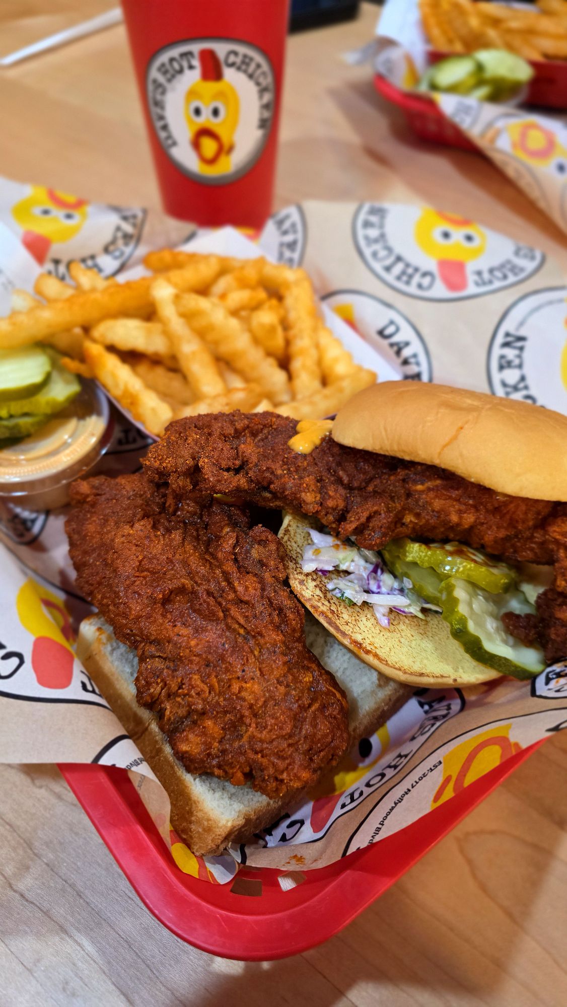 Dave’s Hot Chicken – Vestal, NY